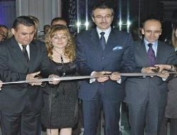Türkiye de 12. mağazasını açtı
