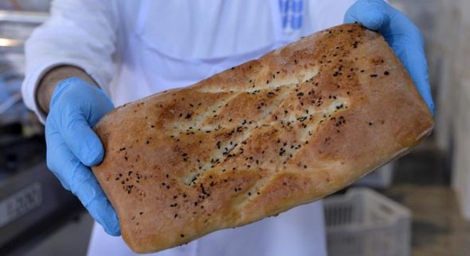 300 gramlık pide 2,5 TL