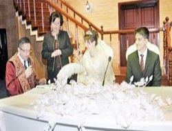 İki ilçe 6 bin 600 nikah