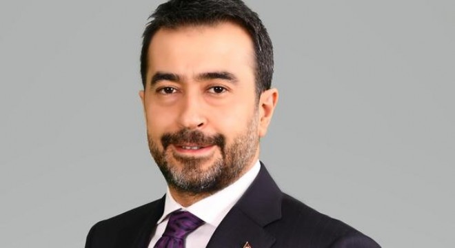 AK Parti’den 700 bin üye 700 bin sms kampanyası