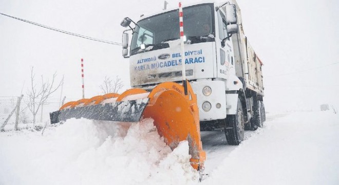 Altındağ’da kar nöbeti