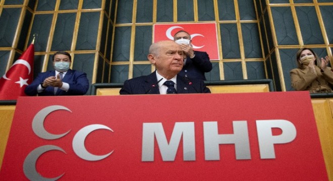 Bahçeli:  Berat Kandili nin milat olmasını temenni ediyorum 