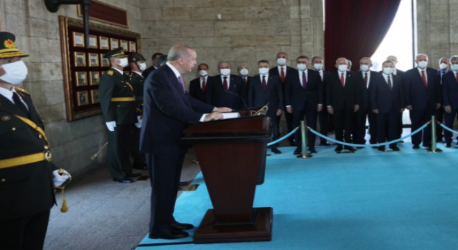 Cumhurbaşkanı Erdoğan, Anıtkabir de