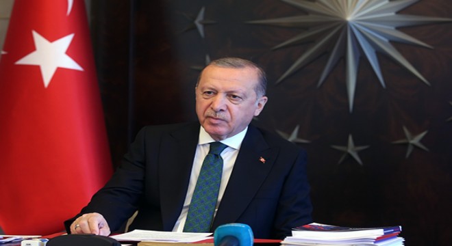 Cumhurbaşkanı Erdoğan, Güreş Milli Takımlarını tebrik etti