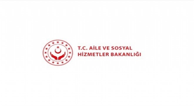 Enkazdan çıkarılan bin 714 çocuk ailesine teslim edildi