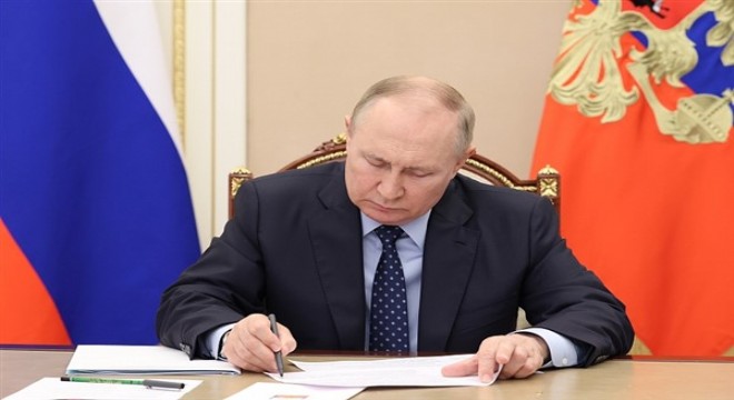 Putin:  Yaptırımlar enerjide yıkıcı sonuçlar getirecek 