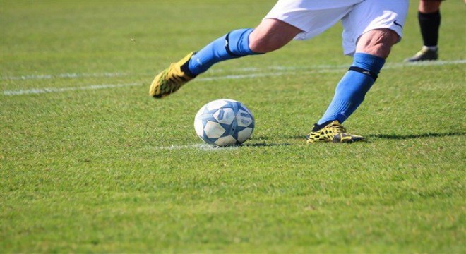 Süper Lig de yabancı futbolcu sayısı 12’ye düşürülecek