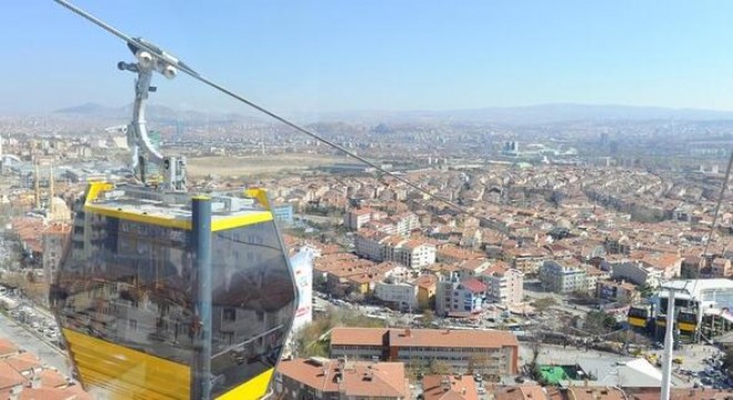 Teleferik yine arızalandı