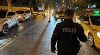 'Huzur İstanbul' Denetimlerinde 830 Kişi Gözaltına Alındı