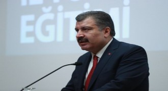 Bakan Koca: 1 gün öncesinden onaylanmamış randevular geçersiz kabul edilecek